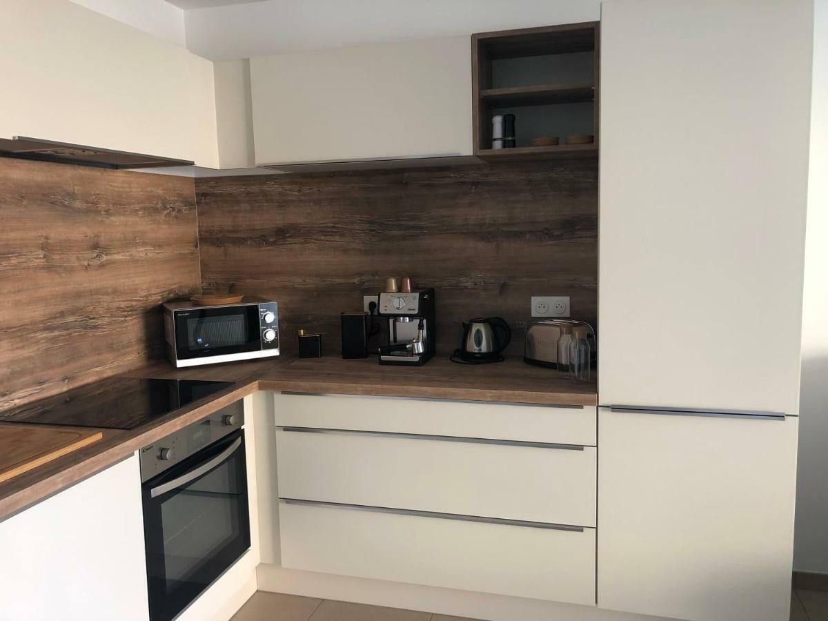 Fronte Di Mare Apartment Проприано Екстериор снимка