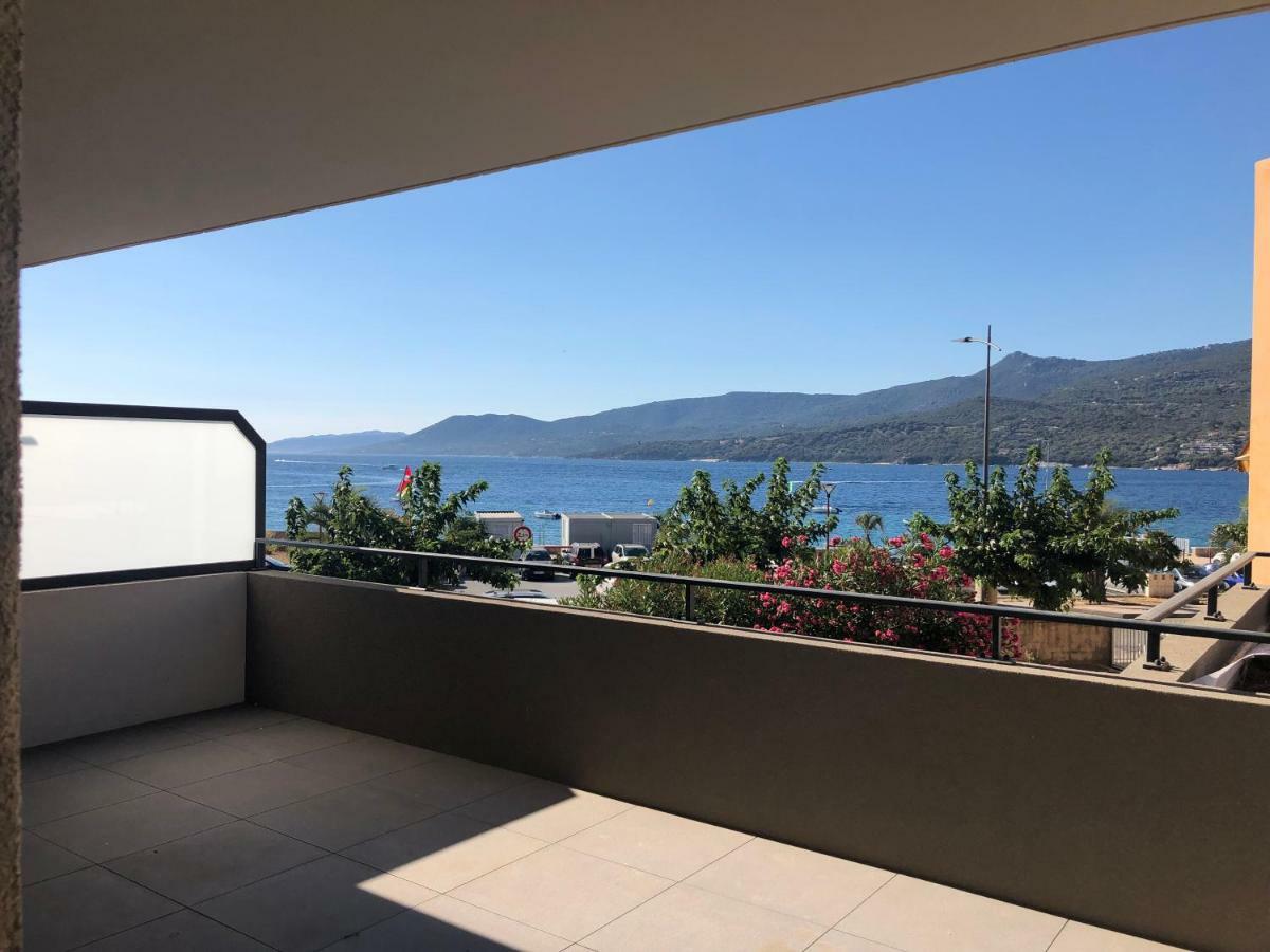 Fronte Di Mare Apartment Проприано Екстериор снимка