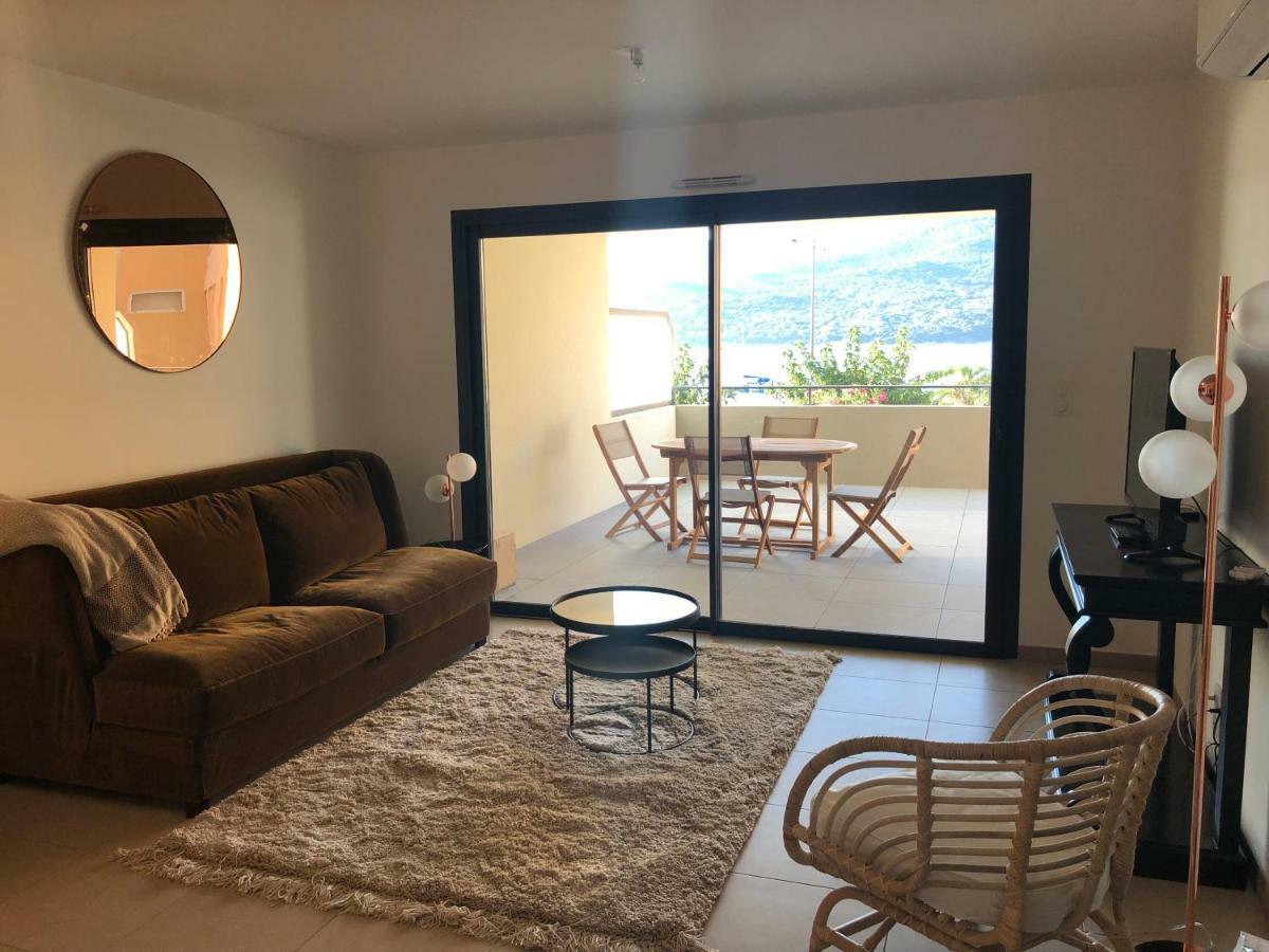Fronte Di Mare Apartment Проприано Екстериор снимка